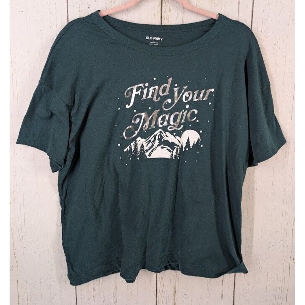 Old Navy Size Large Green FIND YOUR MAGIC Graphic Short Sleeve Top